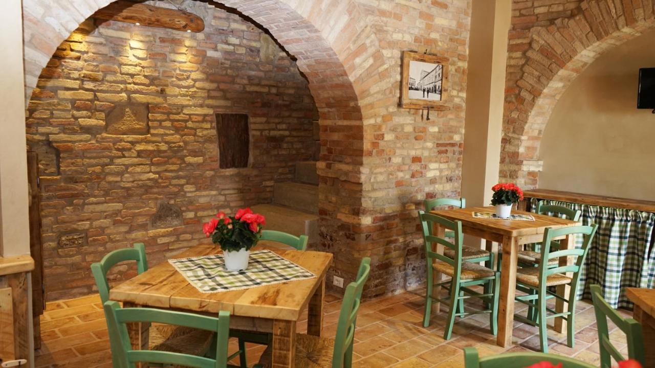 Il Castello Affittacamere Montecosaro  Exteriér fotografie